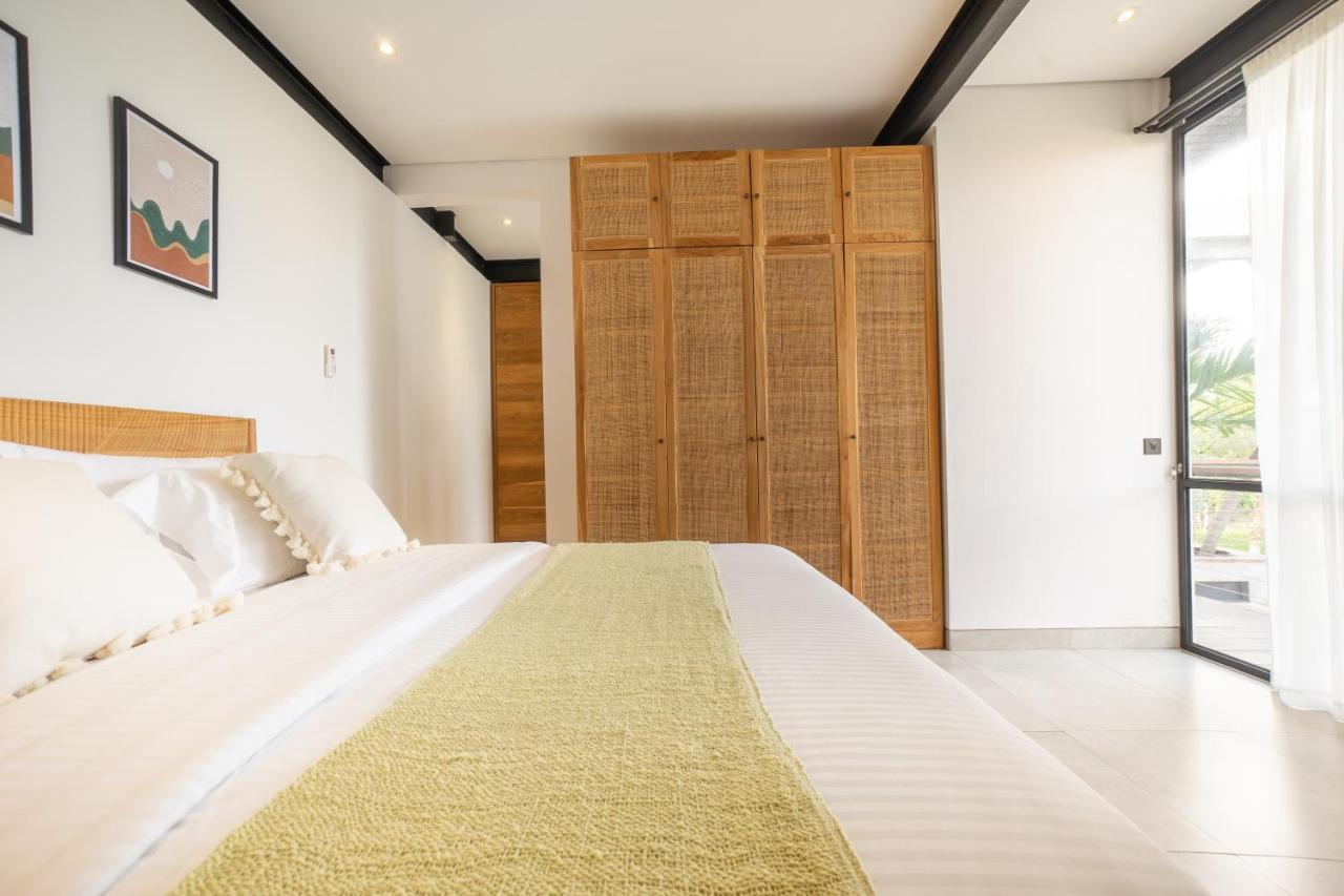 Suncoast Villa Badung  Buitenkant foto